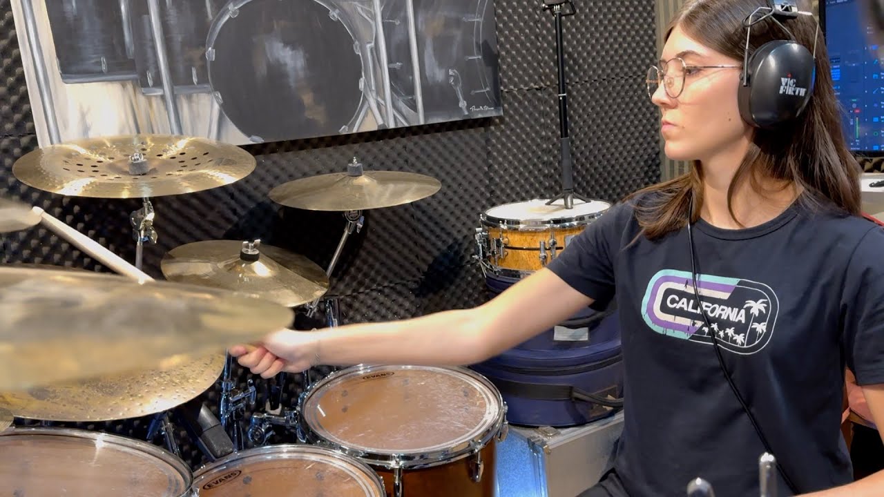 CAMILY VITÓRIA ROCHA TOCANDO DEUS DA MINHA VIDA - THALLES ROBERTO