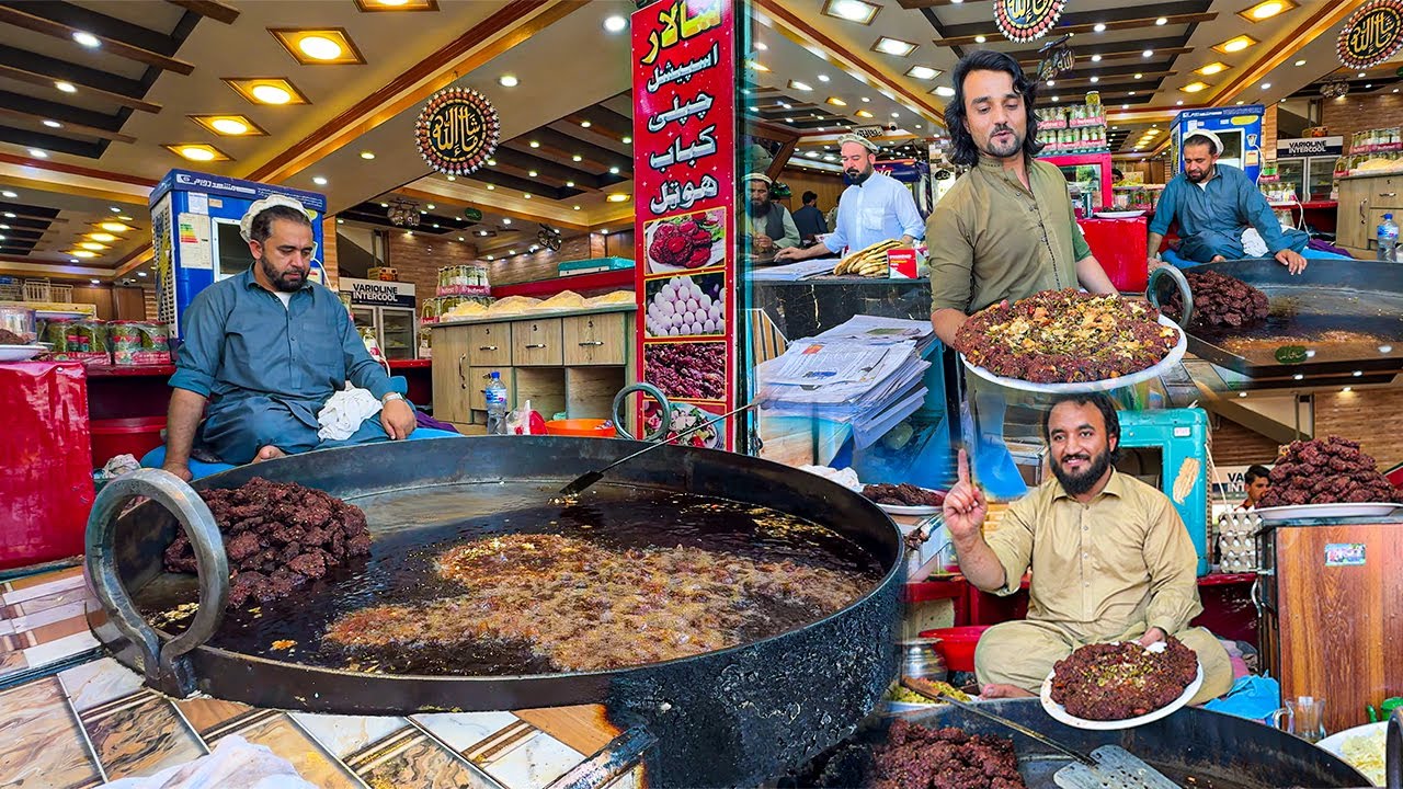 World Famous Chapli Kabab | Salar Special Chapli Kabab recipe | Afghanistan's Street food