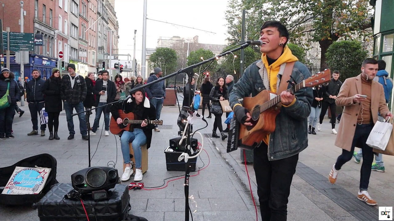Jacob Koopman & Paul Jenkinson have a quick jam together on Grafton Street.