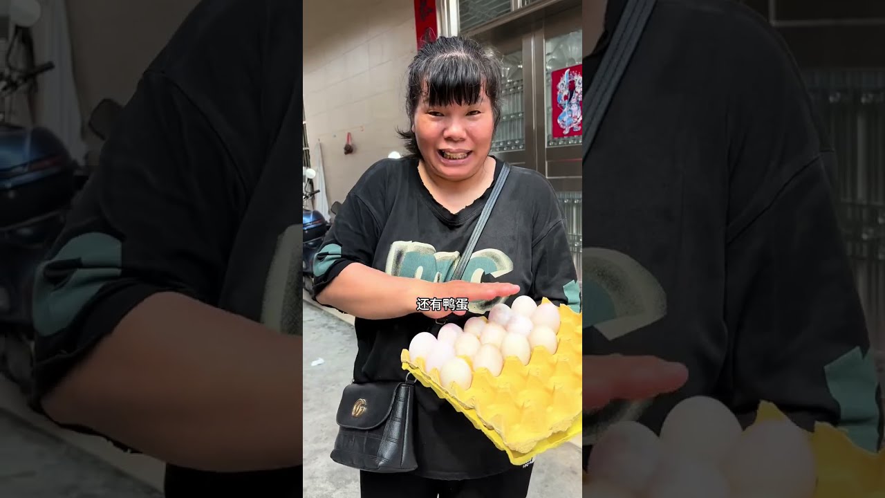 送闰月饭，几姐妹回娘家聚餐。全部人分工合作，各尽所能准备午餐。最搞笑的是小朋友帮忙包饺子，包着有模有样。还创新包了不一样的形状。一家人在一起有说有笑，有吵有闹！这就是闰月里最好的祈福#习俗闰月