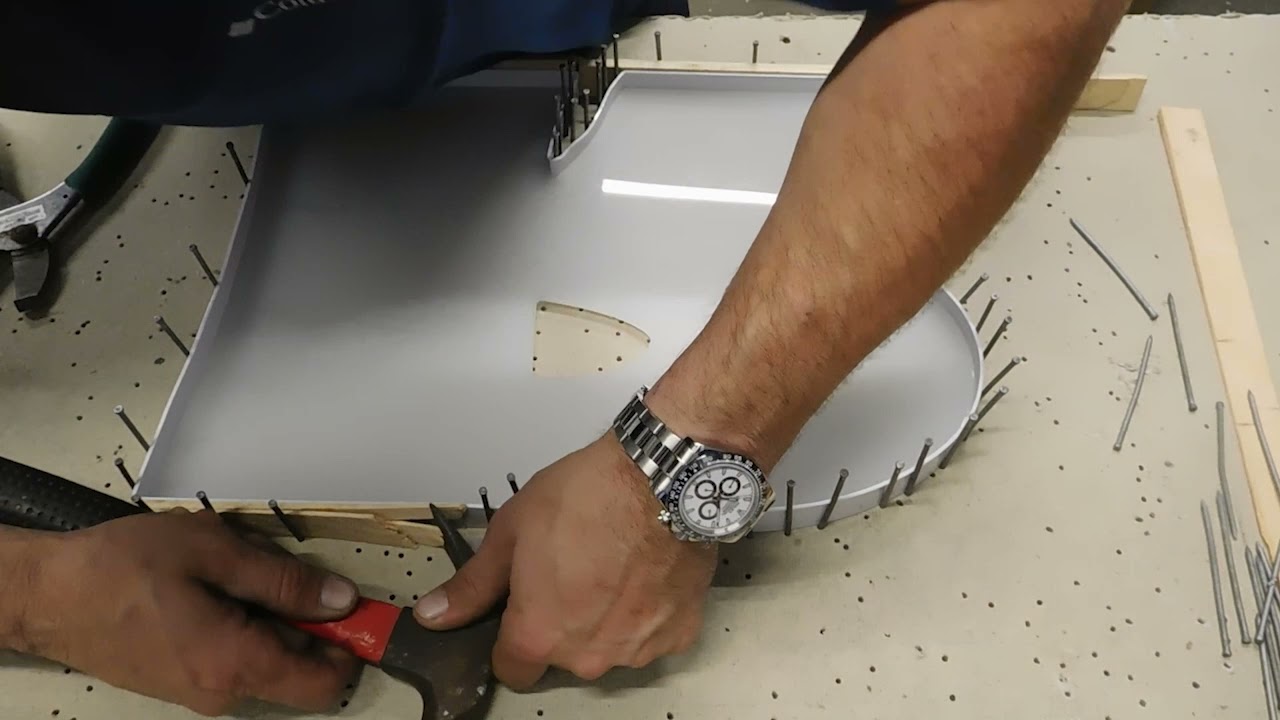 channel letter  trim cap