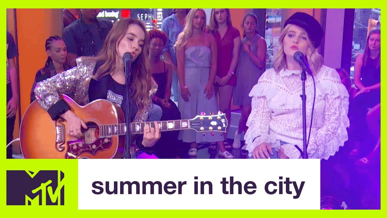 Kaitlyn & Mady Dever's First Live TV Performance | Summer in the City | MTV