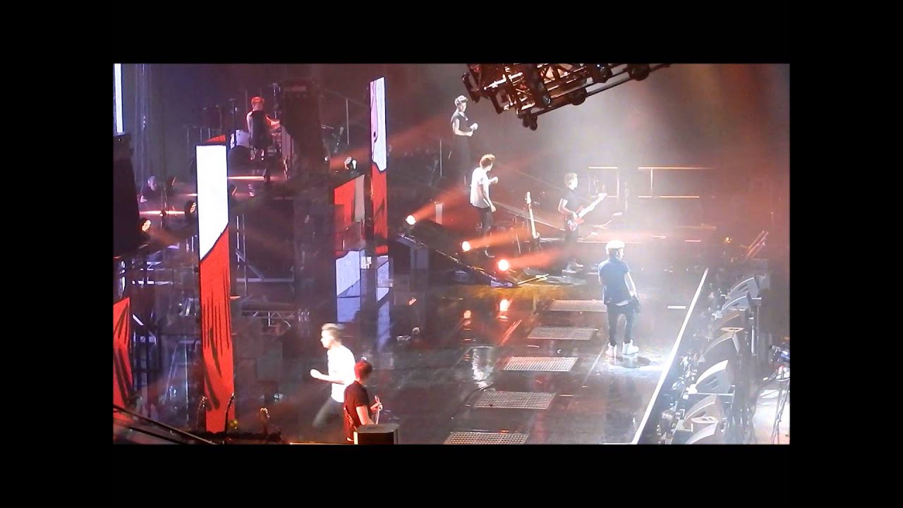 One Direction Zurich 16.05.13 Teenage Dirtbag