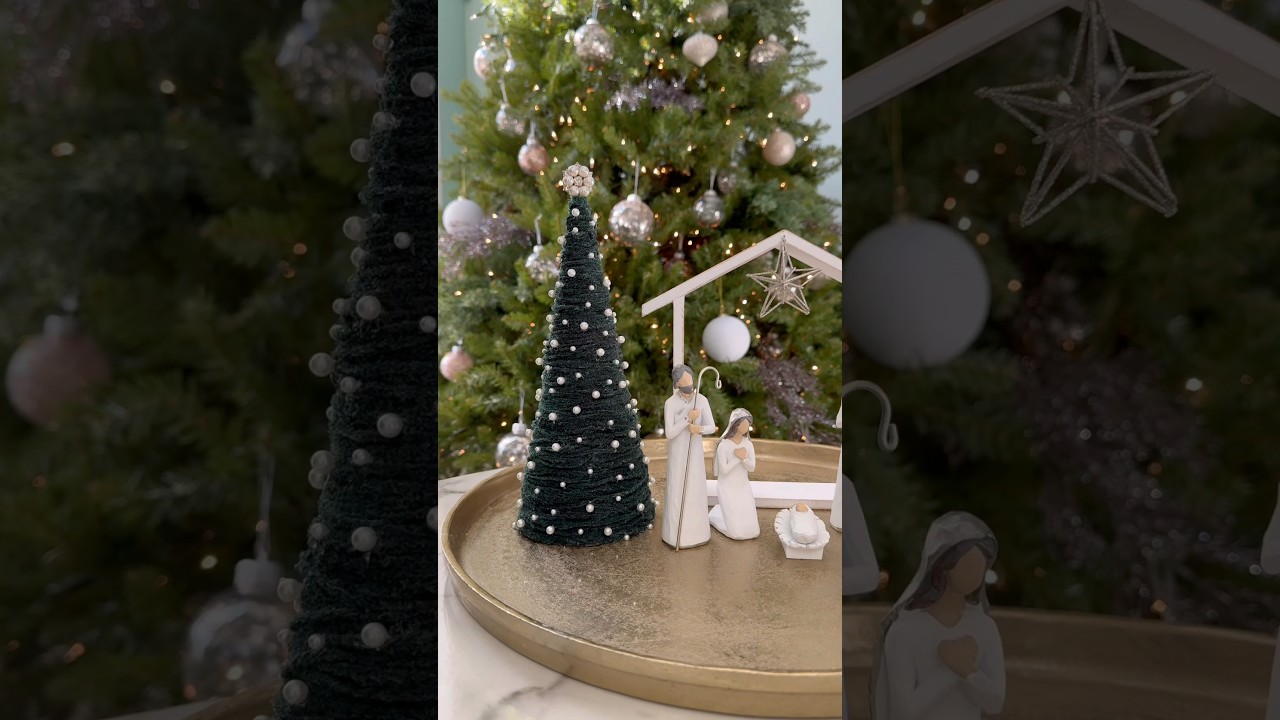 DIY Hollow Yarn Christmas Tree
