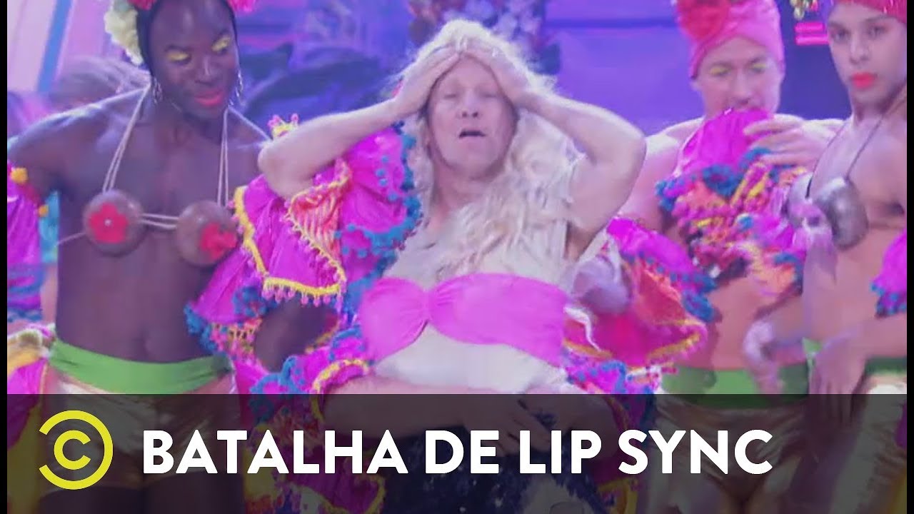 LipSync Battle - Rob Schneiderr -  “I Will Survive”