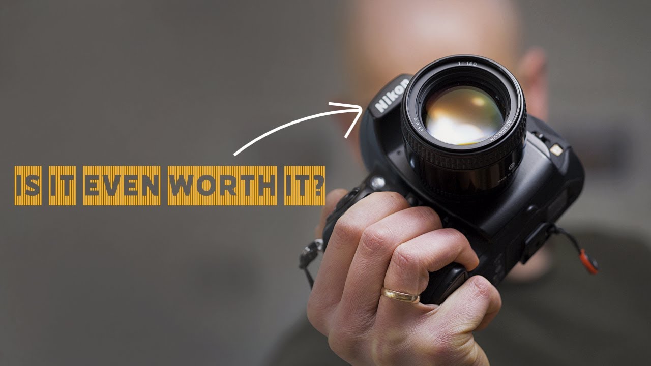 Should YOU buy the Nikon D700 in 2025??? (with POV photo walk)