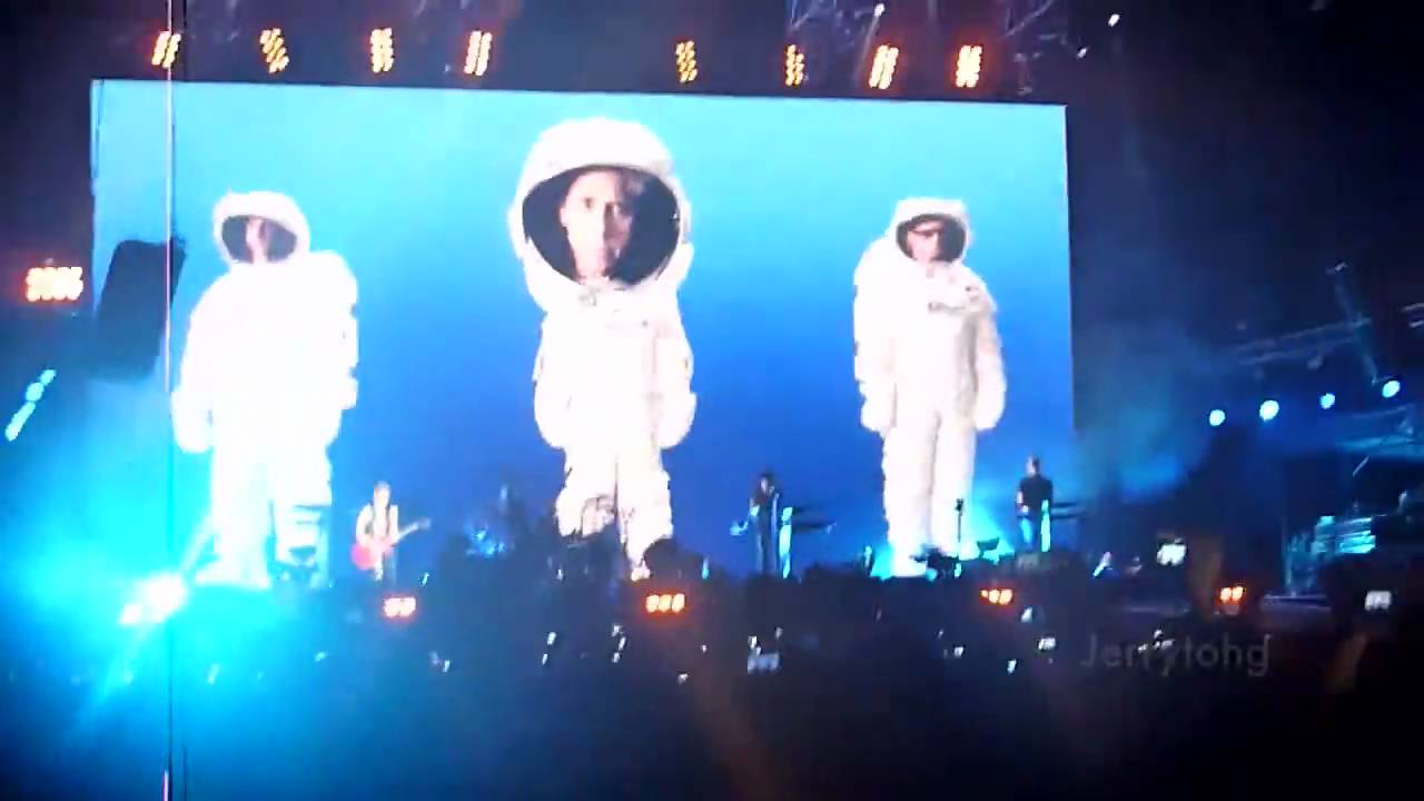 9/11 - Enjoy The Silence, Depeche Mode, Tour Of The Universe, Foro Sol, Mexico City, 3 Oct 09