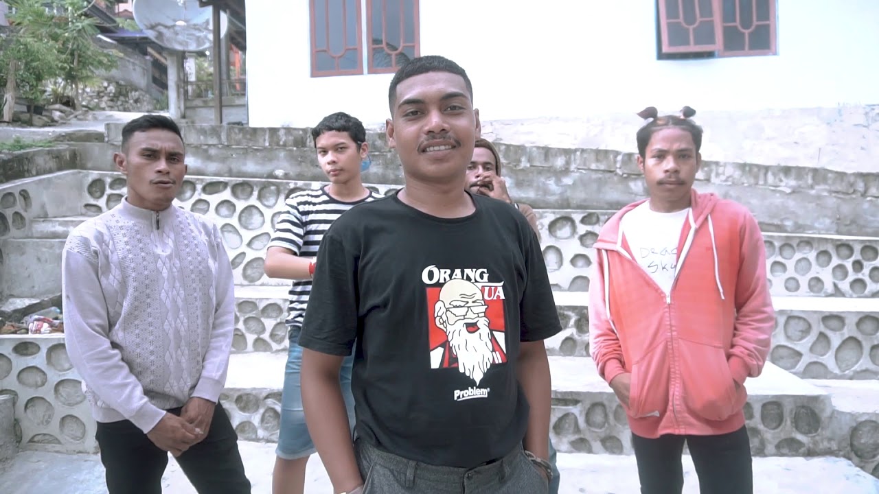 FAKFAK TERTAWA (Katanya.... , Ko tra Salah?)