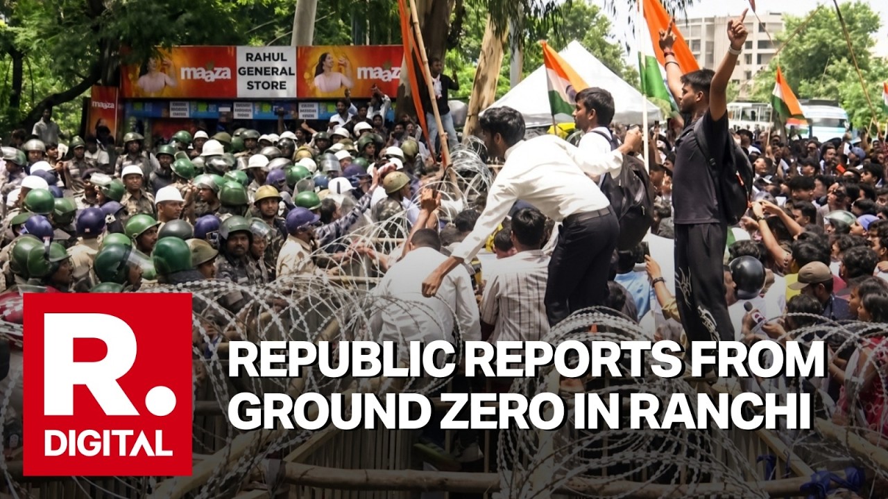 Students Face Brutal Lathi-Charge & Water Cannons in Jharkhand | Republic Reports From Ground Zero