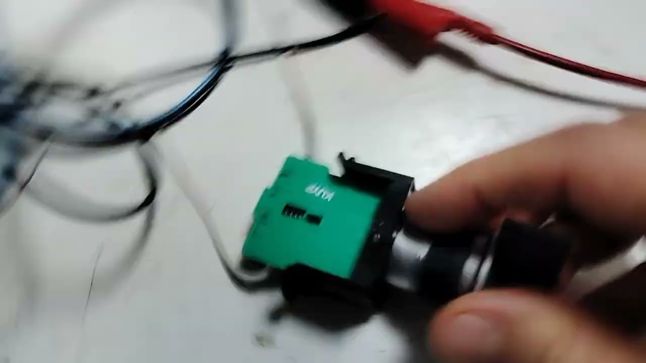 Antriebsregler Stoeber E102 Finaltest mit Motor italienisch