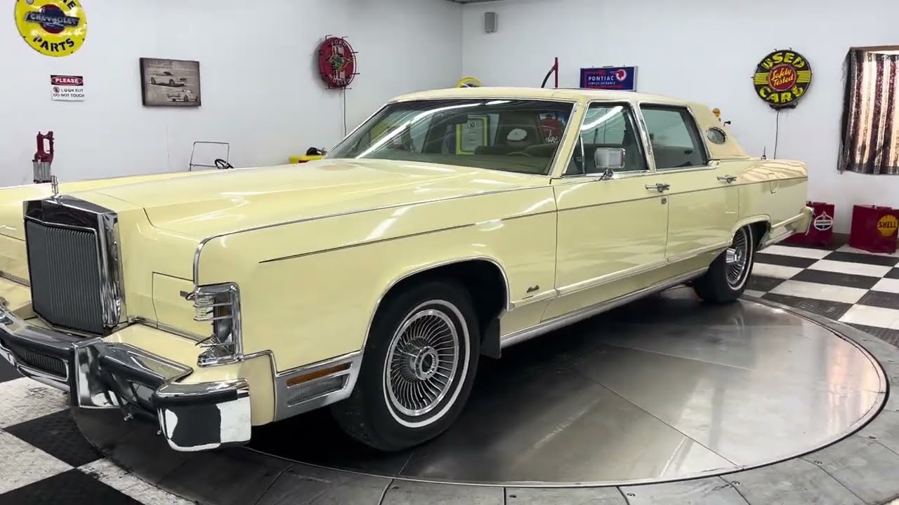 1979 Lincoln town car only 39,000 original miles $19,900