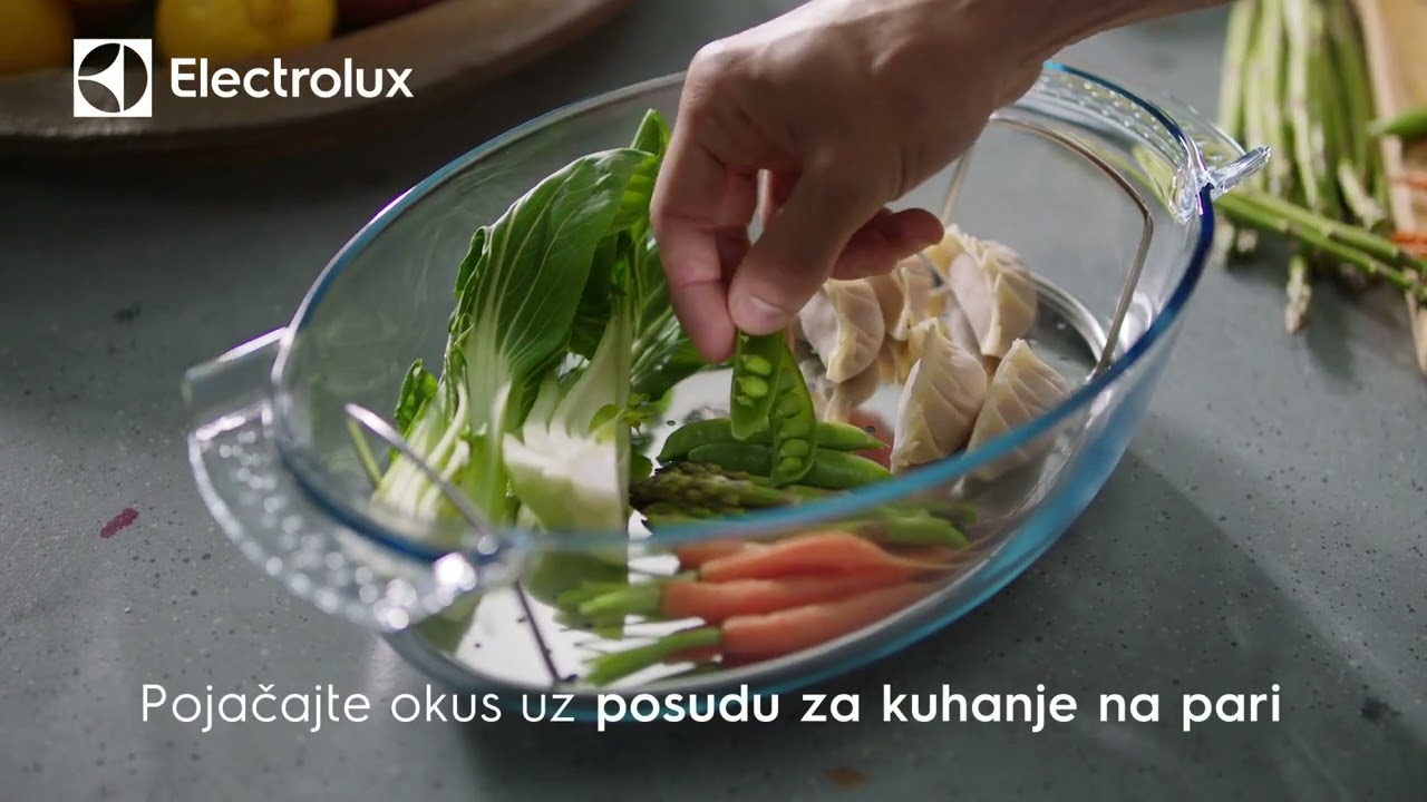 Electrolux 700 SteamCrisp ugradbena pećnica - istražite snagu pare!