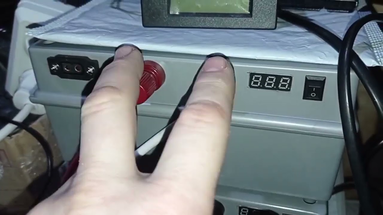Перевірка реальної ємності акб 60 аг після інвертора. Lifepo4 12.8v