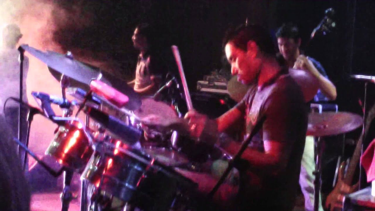 The great Roicel River&oacute;n with Manolito y su Trabuco. Summer 2012