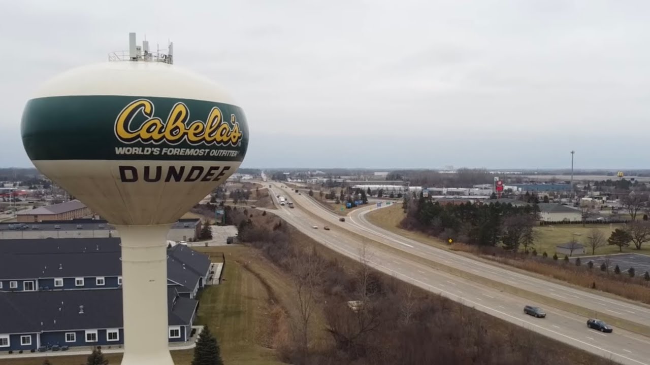 Aerial tours: Dundee Michigan