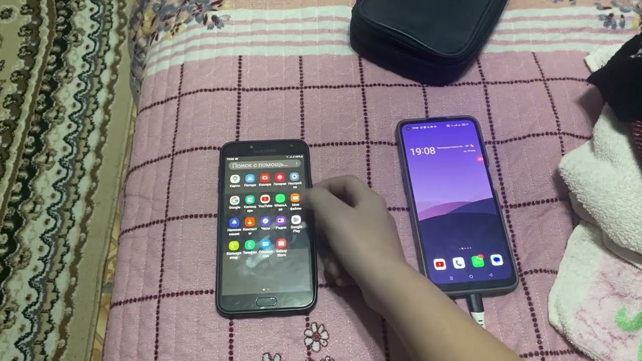 Samsung J4 And Oppo A05 The Incoming Call