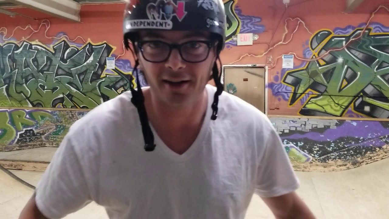 The Art Of Ram - Beginner Mini Ramp - How To Rock To Fakie