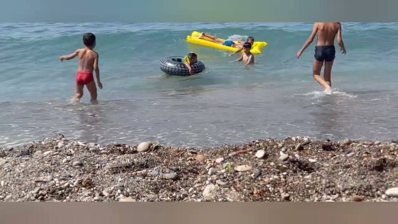 plage  Izthi  Al-hoceima