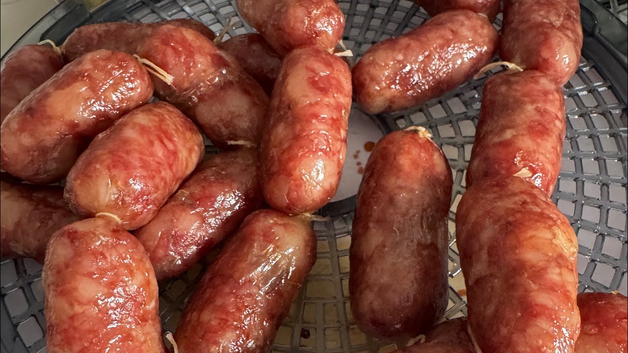 របៀបធ្វើសាច់ក្រកជ្រូក  sausage pork #sausage #highlightseveryone #everyoneeverywhere #subscribers
