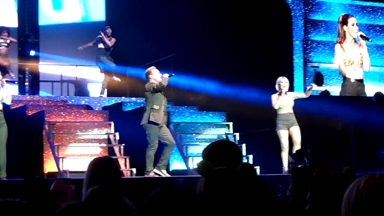 S Club 7 'Alive' live from Glasgow (May 20th 2015)