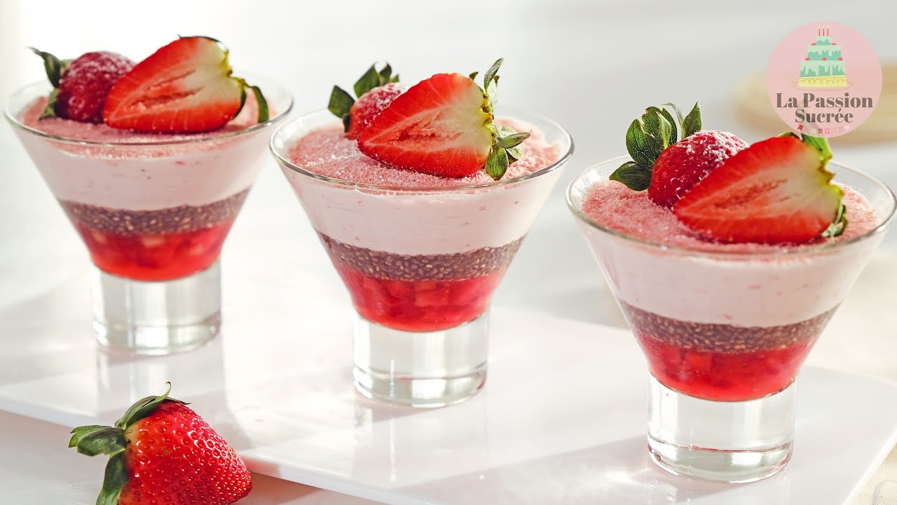 🍓🍓 Потрясающе красиво: клубничный мусс из семян чиа, который на вкус так же хорош, как и выглядит!
