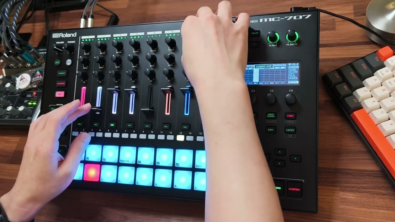 RolandさんのMC-707でJAM🎚️🥁2025/10/9