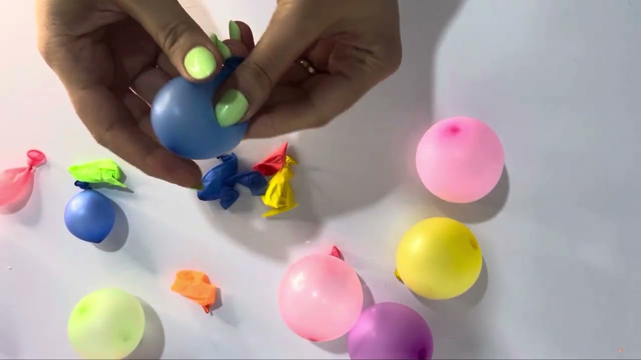 Pop very little balloons 🎈