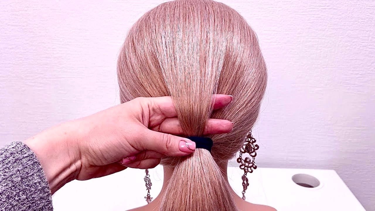 12 Easy Hairstyles for Long and Medium Hair