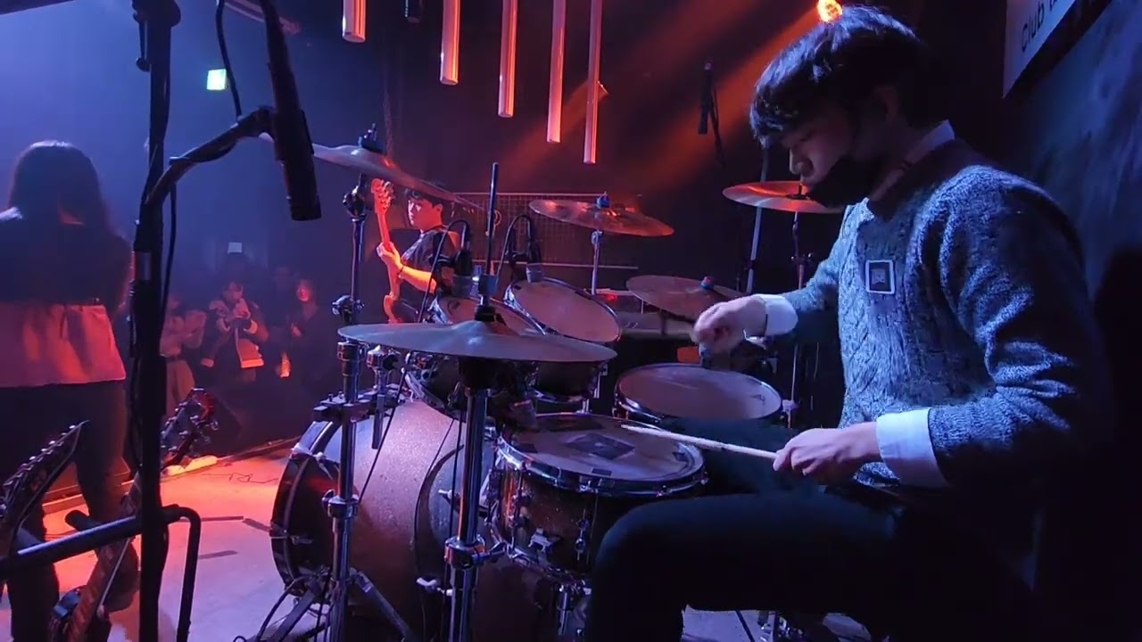Drum cam 안성진__Bee Gees(Scary Pockets cover) - Stayin' Alive (2022년 12월 3일 홍대 001클럽 연합공연)