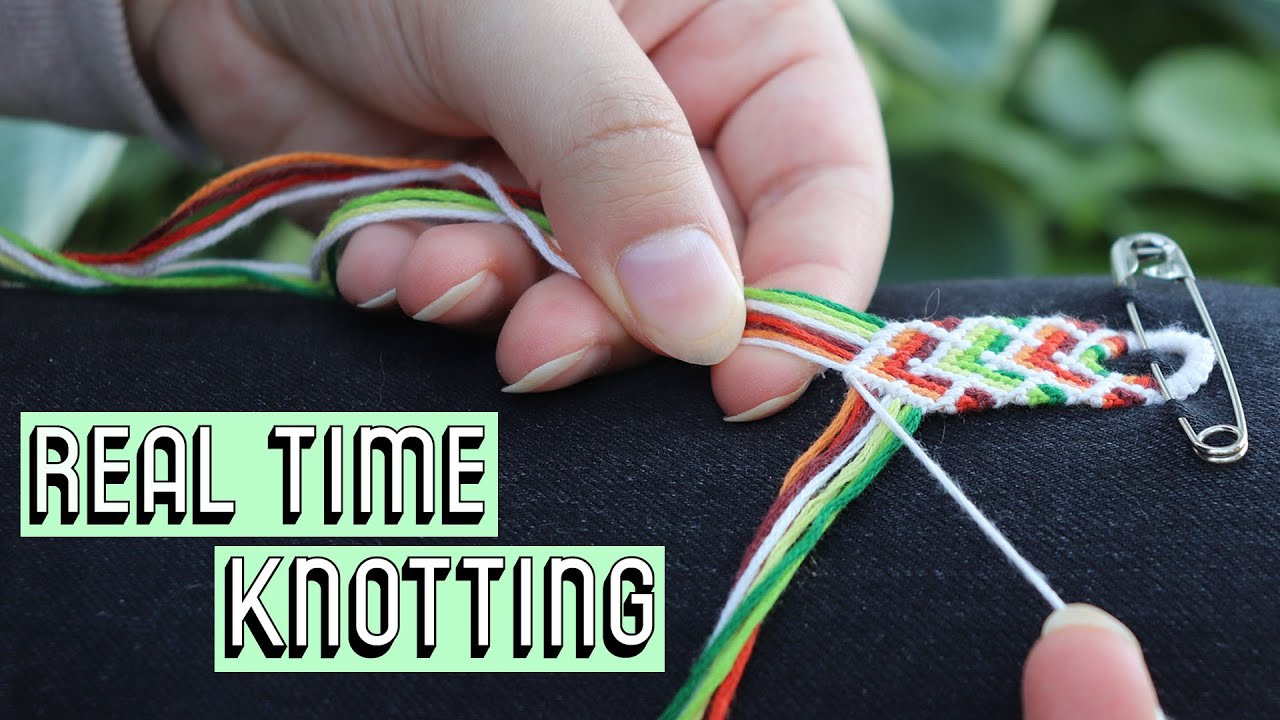 REAL TIME KNOTTING AND CHATTING [CC] || Friendship Bracelets