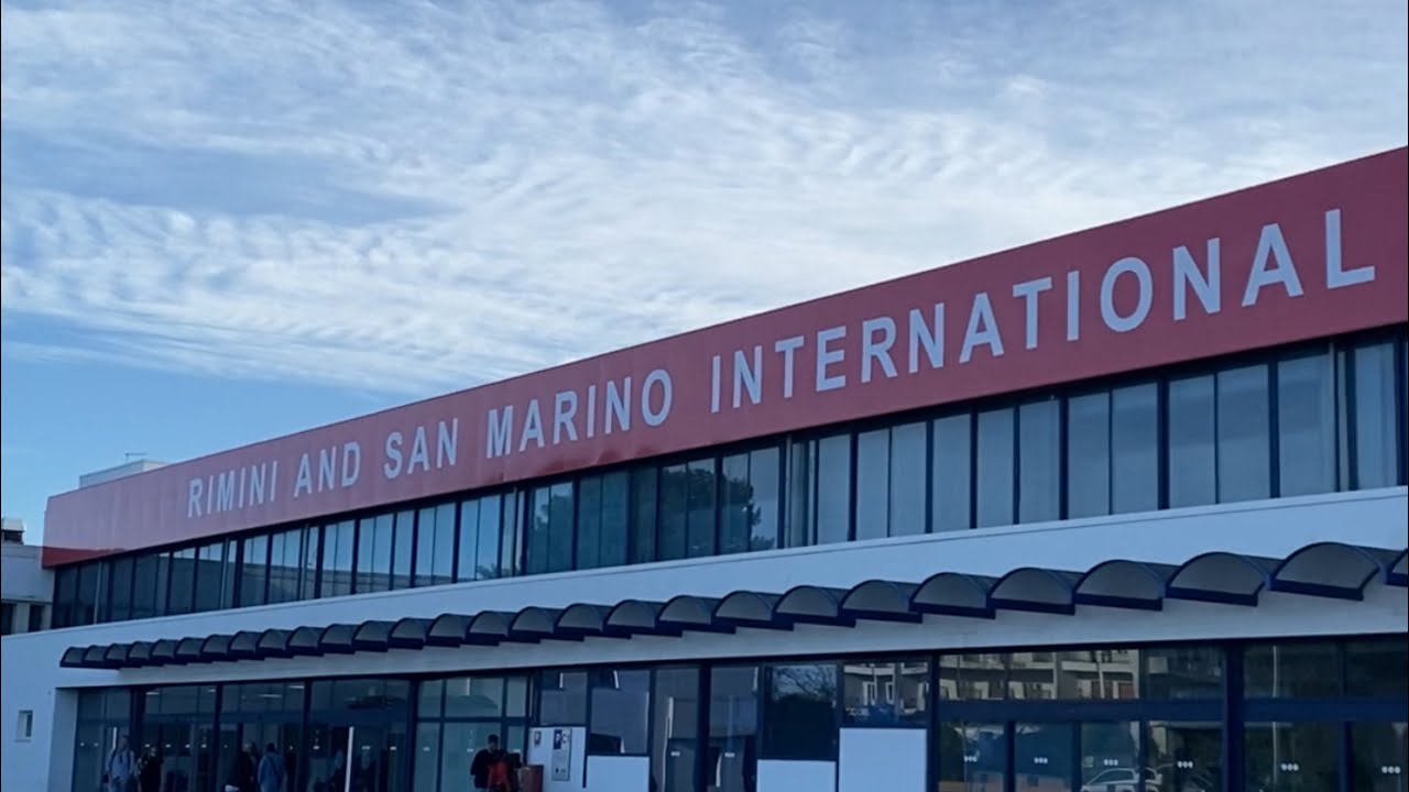 Rimini, Italy | Walk in tour | Rimini beach