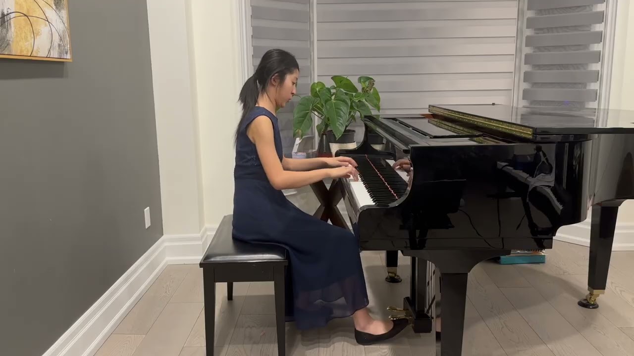 Étude Op. 10, No. 8 (Chopin) - Performed by Tiffany Feng