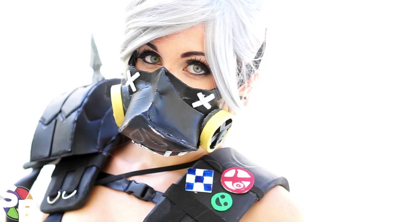 Cosplay Spotlight: Kam Legacy as Roadhog from Overwatch