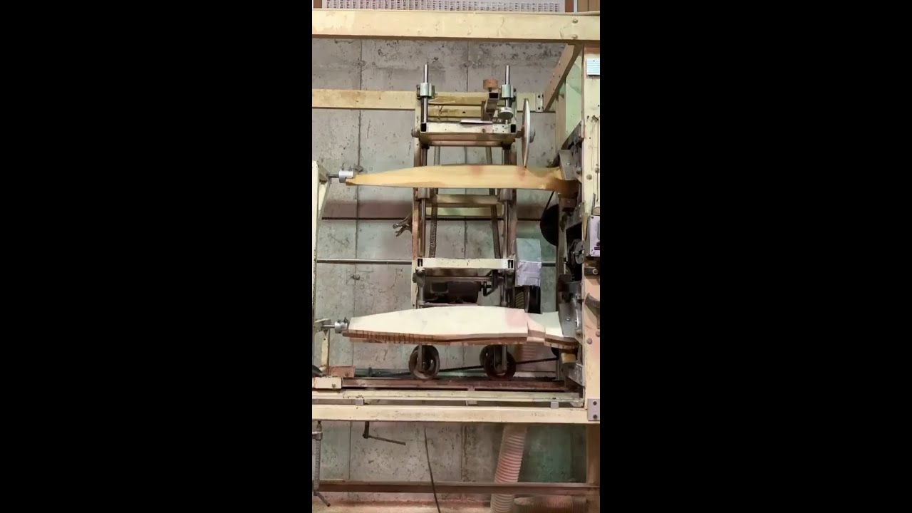 A timelapse of how wooden airplane propellers are cut - Culver Propellers