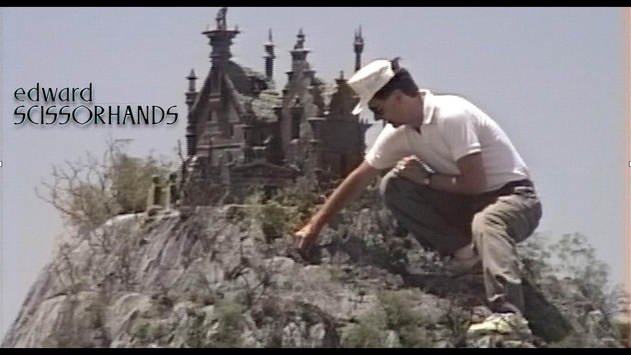 EDWARD SCISSORHANDS miniature effects