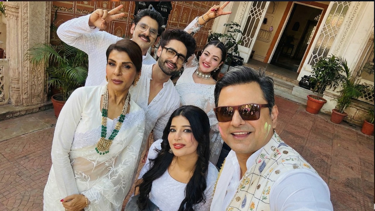 Yeh Rishta Kya Kehlata Hai | Holi Ke Liye Poddar House Pohachi Abhira