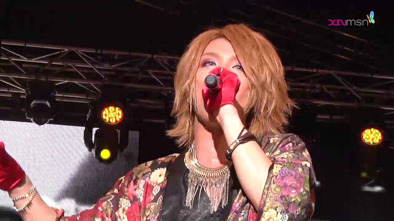 [131116] D=OUT performing at Sundown Festival 2013 Singapore