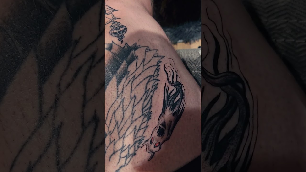 Finished piece ⚫️ #dynamicblack #inkeeze #wormholetattoo #tattoo #selfwork