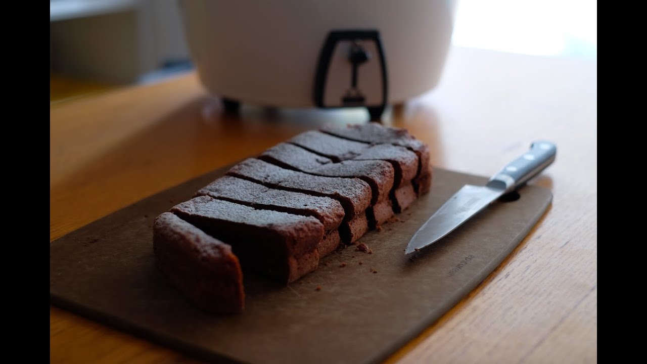 大家一起來做菜 | 大同電鍋巧克力蛋糕：電子鍋可以做，大同電鍋可以做巧克力蛋糕嗎？簡單甜點的食譜實測在這裡，麵烤箱在家就能自己做