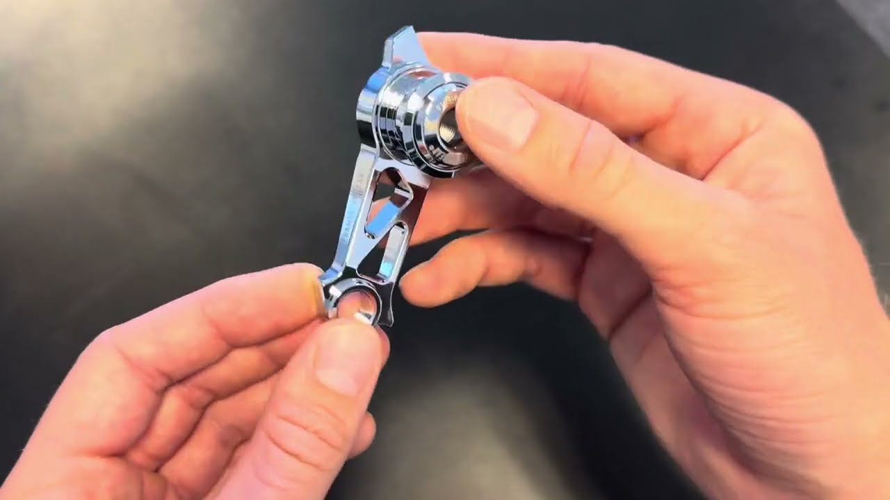 The Framesandgear UDH system Direct Derailleur mount for Shimano (Chrome)