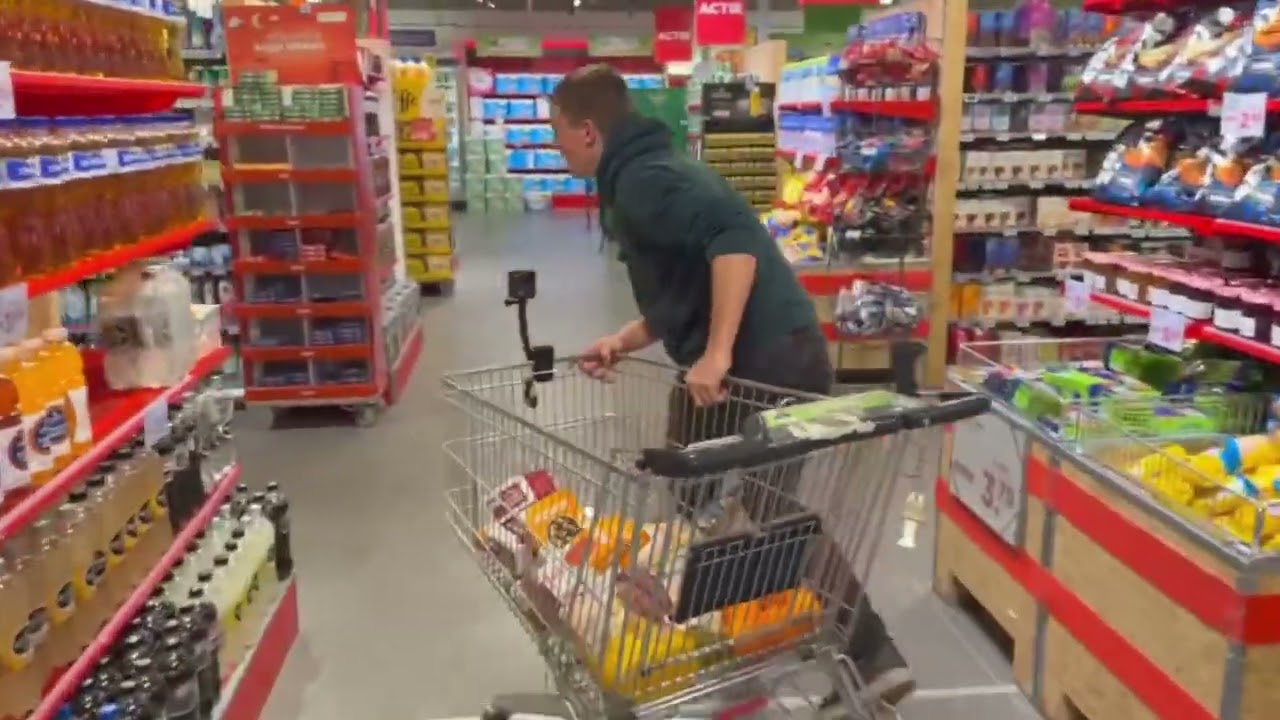 1 minuut gratis winkelen bij Plus Wolters