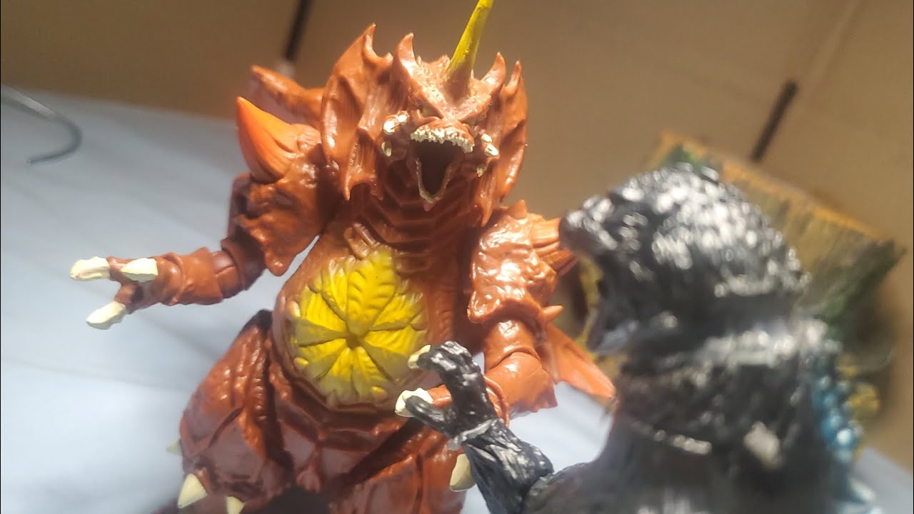 GODZILLA VS DESTROYAH an epic stop motion battle #godzilla#super7#pls no copyright 