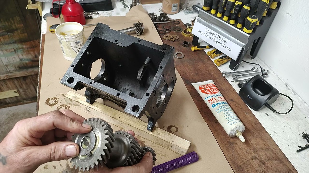 Mg Midget 1500 Fitting the laygear. 