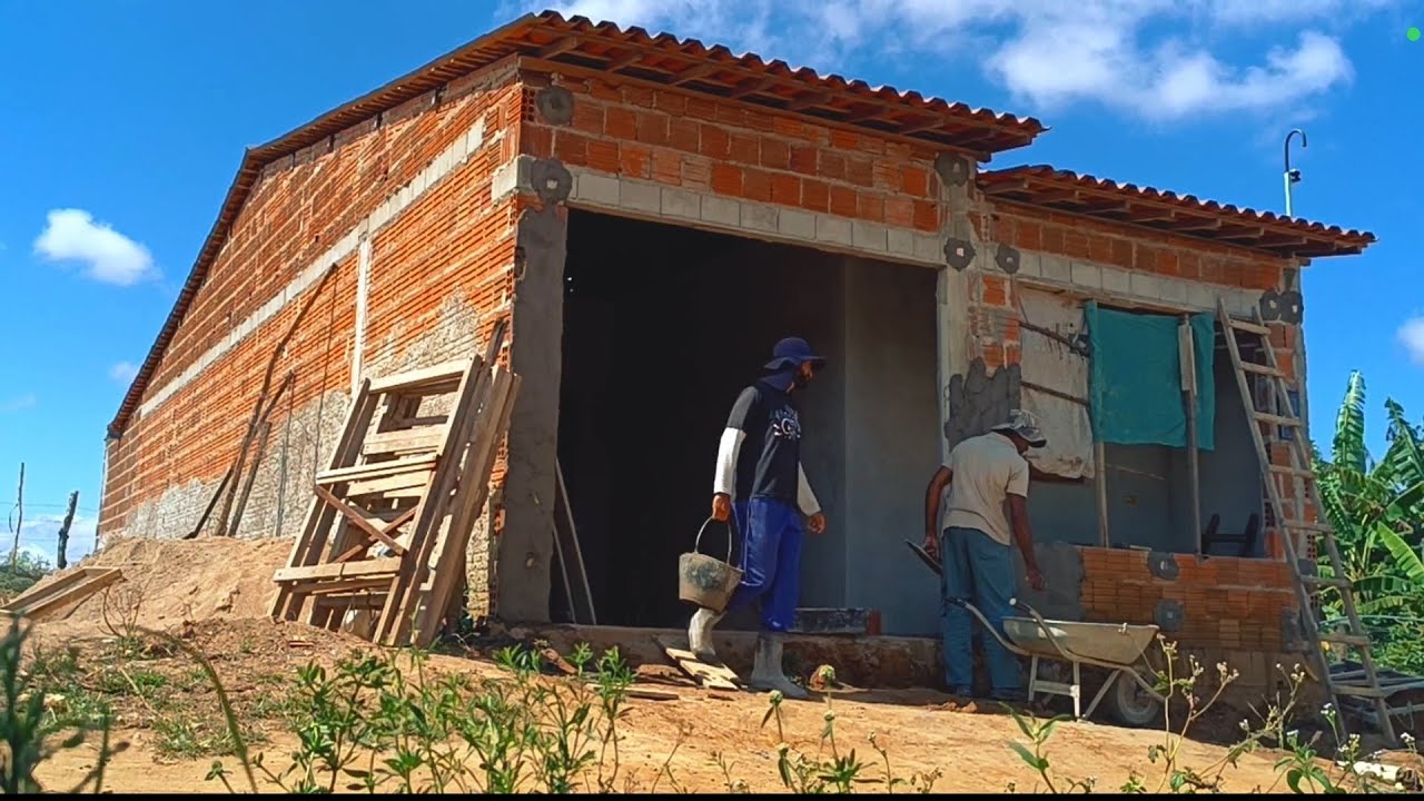 ⚒️ Rotina de Trabalho Pedreiro e Servente, Rebocando a Frente da Casa