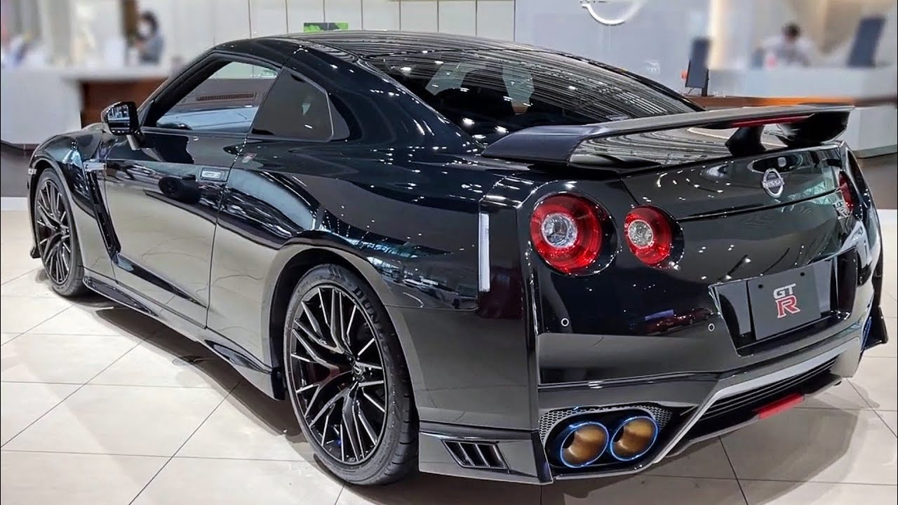 NISSAN GT-R Black Edition 2023 года