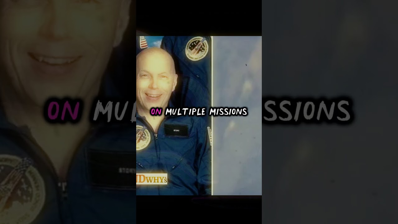 He saw a snake-like creature... in space&hellip; 😬 #creepy #horrifying #alien #ghosttoast