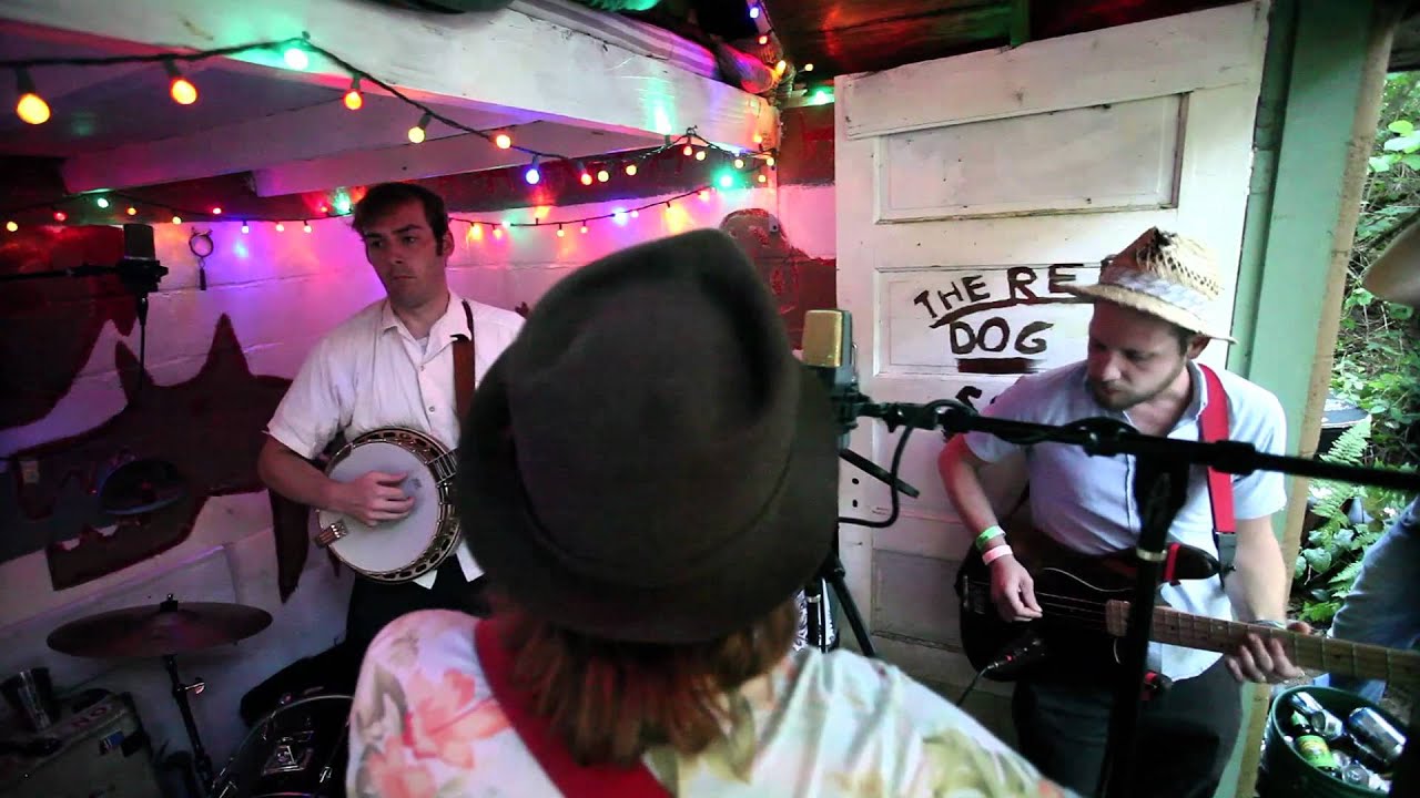 Dr Dog - Nobody Knows Who You Are (Live from Pickathon 2010)