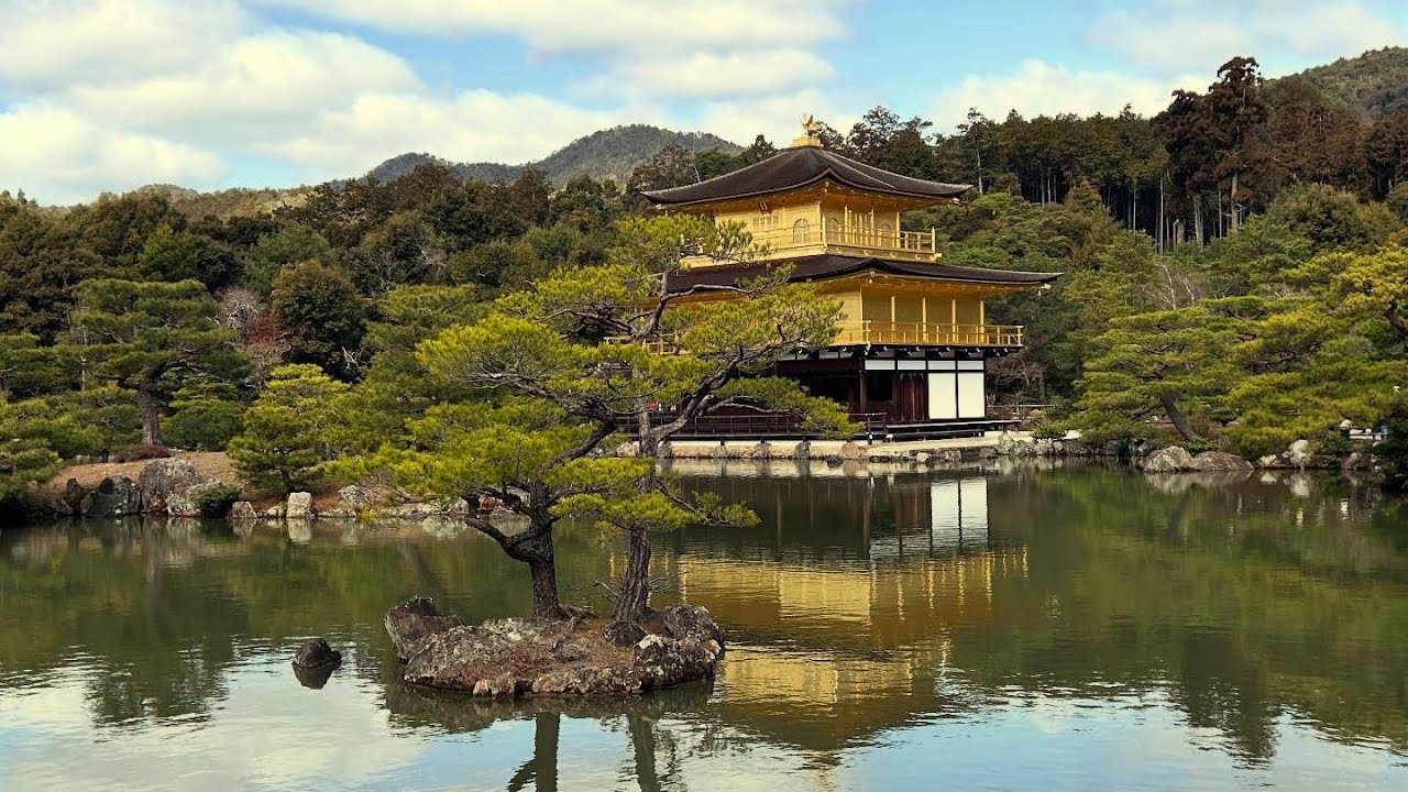 Cycling in Kyoto| Kinkakuji Golden temple Kyoto| Kamo river 