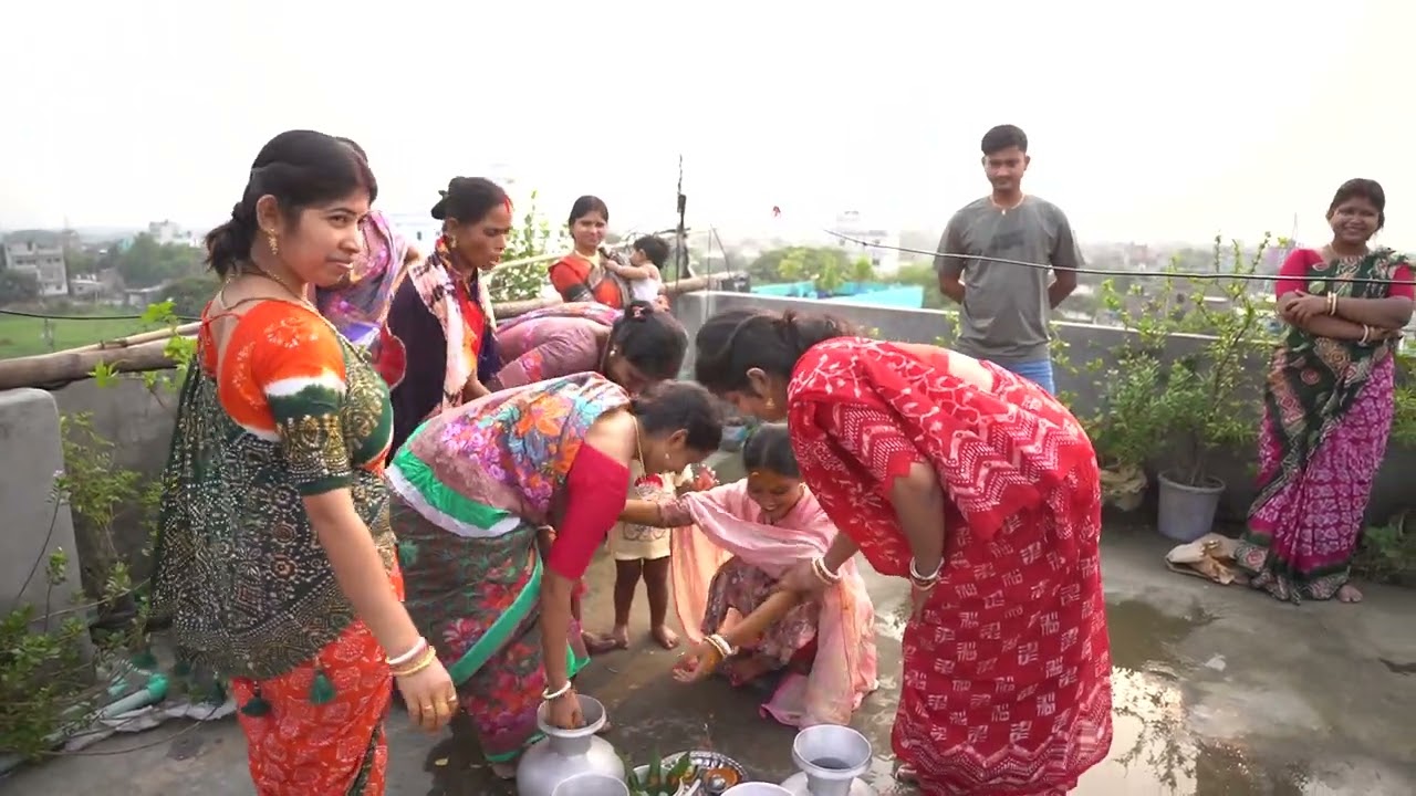 গ্রামের বিয়েতে গোসল পাড়ার ভাবিদের বিয়ের গীত ও চরম নাচ #wedding #youtuber #weddingphotography