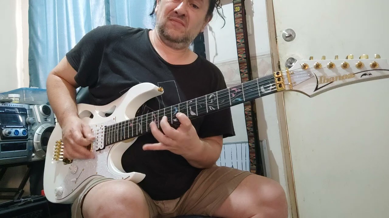 Ibanez Jem Pía Réplica china